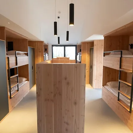 L'oree Des Sources * Вольвик