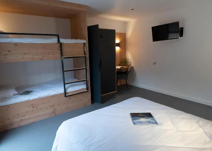 L'oree Des Sources Volvic