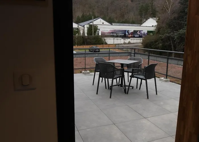 L'oree Des Sources Volvic