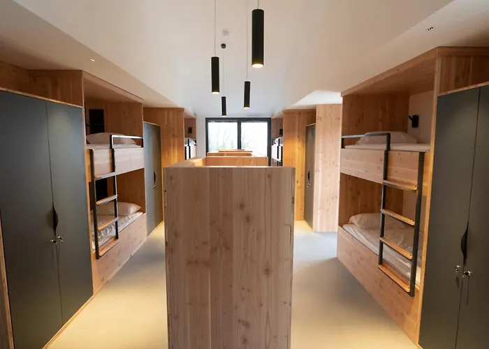 L'oree Des Sources * Volvic